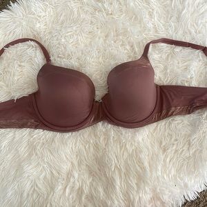 Victoria’s Secret Body by Victoria Mauve Bra